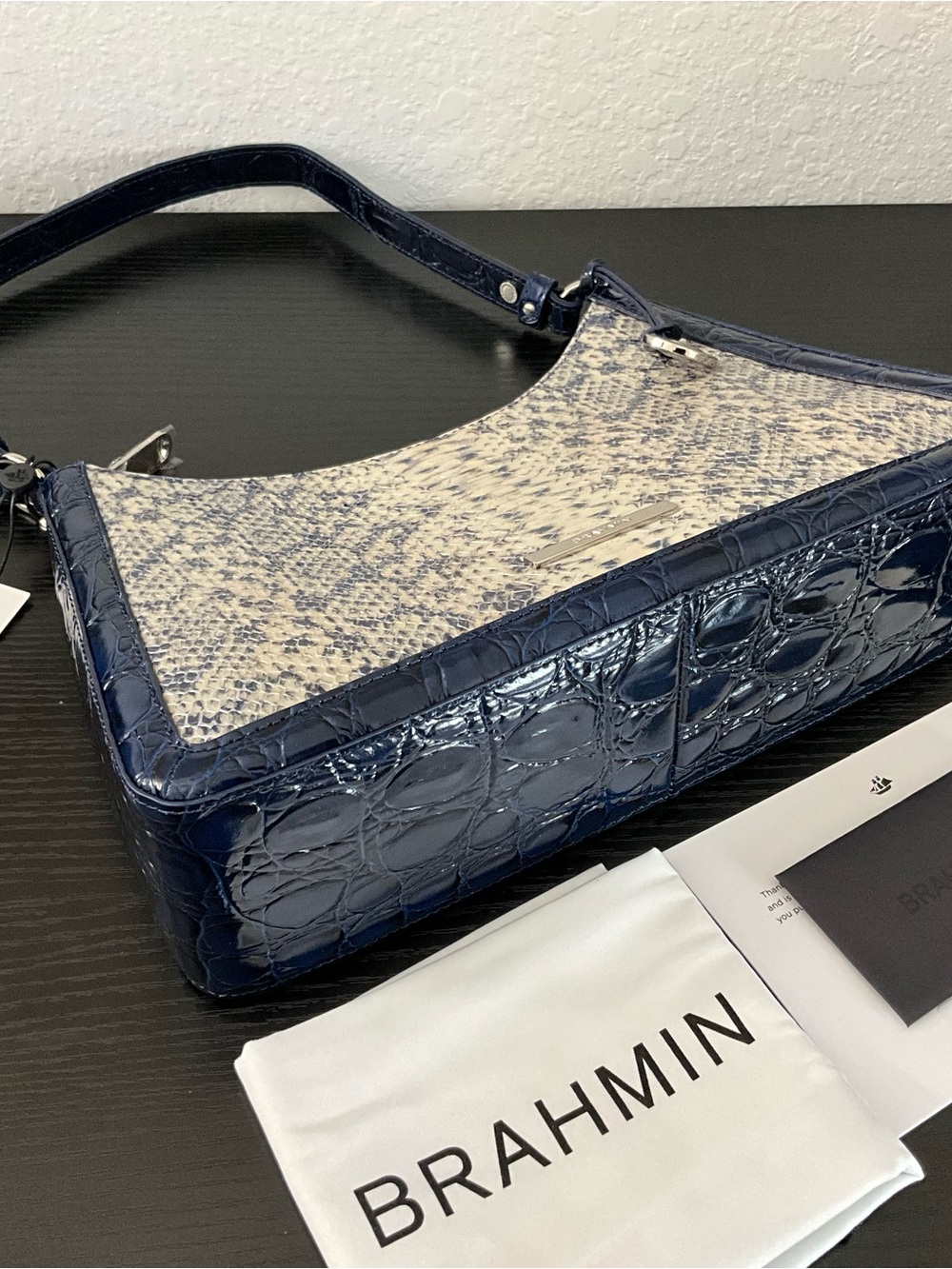 Brahmin Esme ANCHOR CIRRUS Blue & Creme Leather Shoulder Bag - Picture 5 of 9
